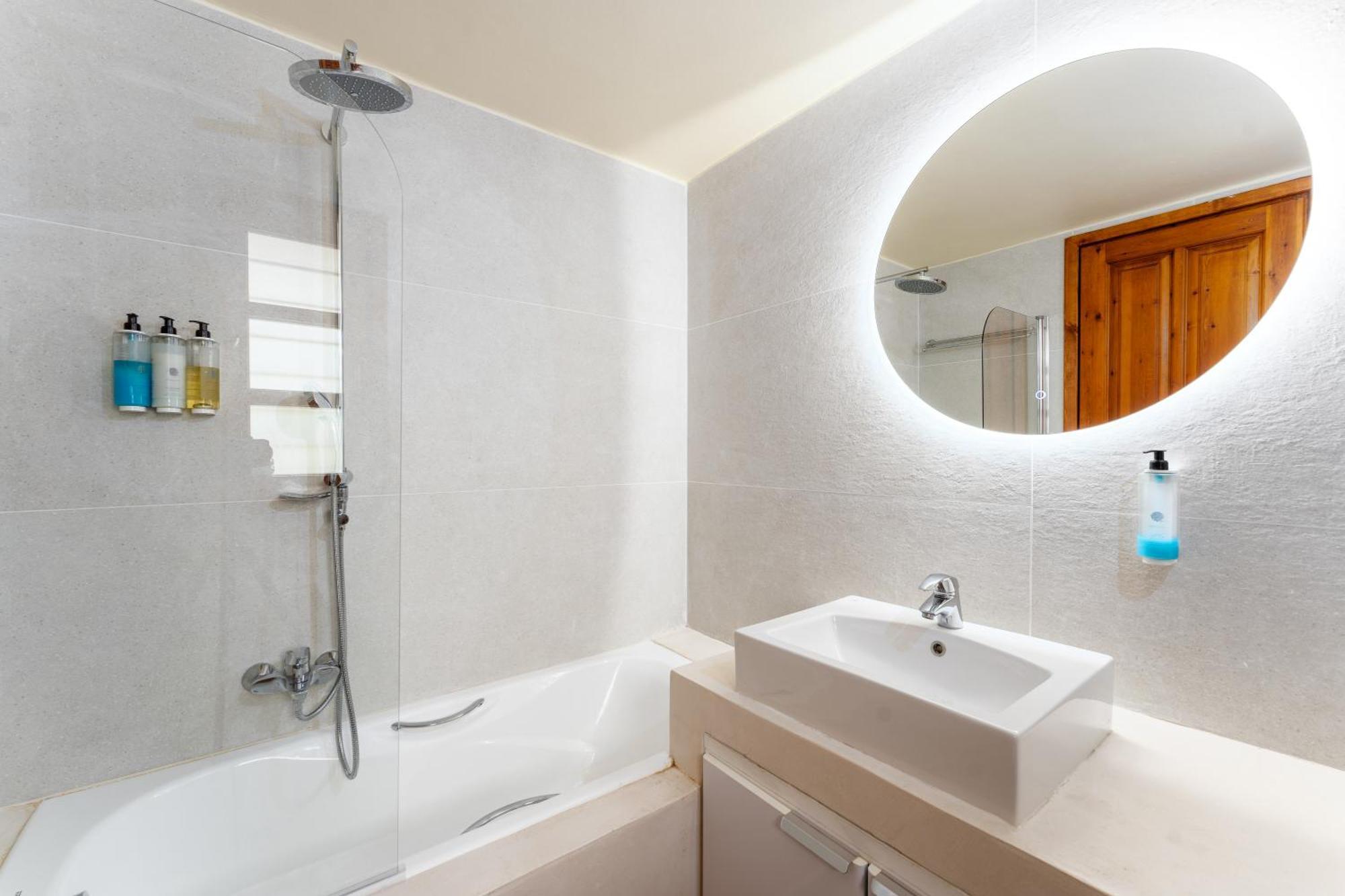 Kaminos Resort Límni Habitación foto